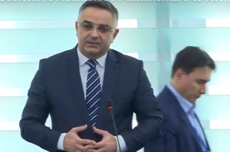 perfundon-takimi-i-komitetit-per-barazi-ne-paris,-tahiri:-u-fol-per-anetaresimin-ne-kie