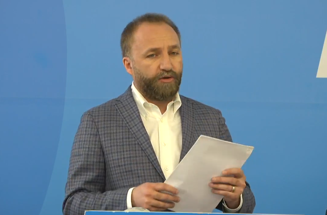 tahiri:-pdk-i-fiton-zgjedhjet-e-ardhshme,-qeverine-do-ta-bejme-ne