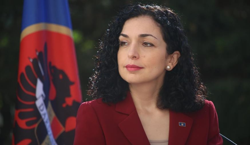 osmani:-serbia-as-s’mund-te-enderroje-qe-te-jete-pjese-e-nato-s,-akoma-fle-mbi-varreza-masive