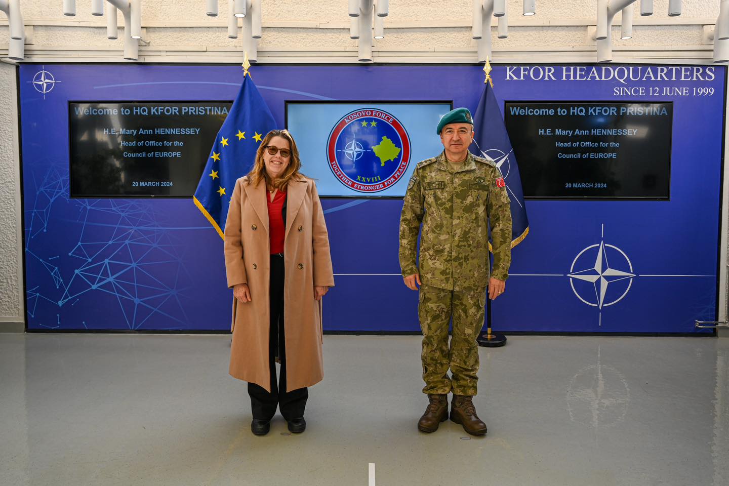 komandanti-i-kfor-it-takon-shefen-e-zyres-per-keshillin-e-evropes,-flasin-per-sigurine-dhe-dialogun