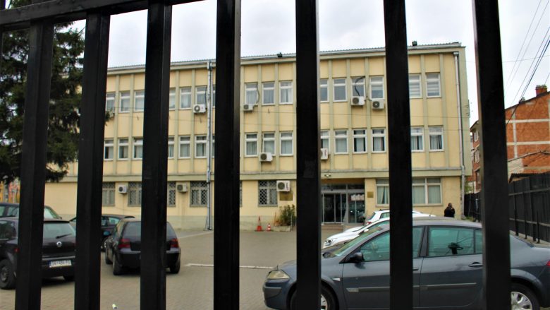 Dyshohet se dhunuan një 14-vjeçare, caktohet masa e paraburgimit për dy të dyshuarit në Prizren