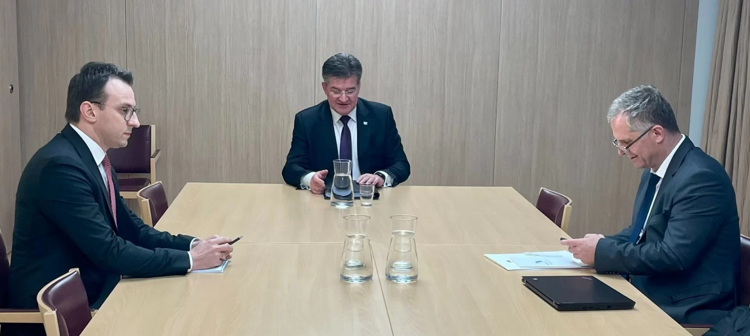 bislimi-e-petkoviq-sot-ne-bruksel,-vazhdojne-bisedimet-per-dinarin-pas-propozimeve-te-dorezuara