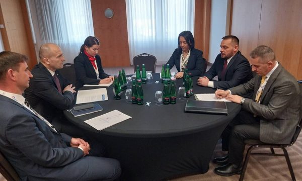 ministri-i-mbrojtjes-se-kroacise-neser-ne-kosove