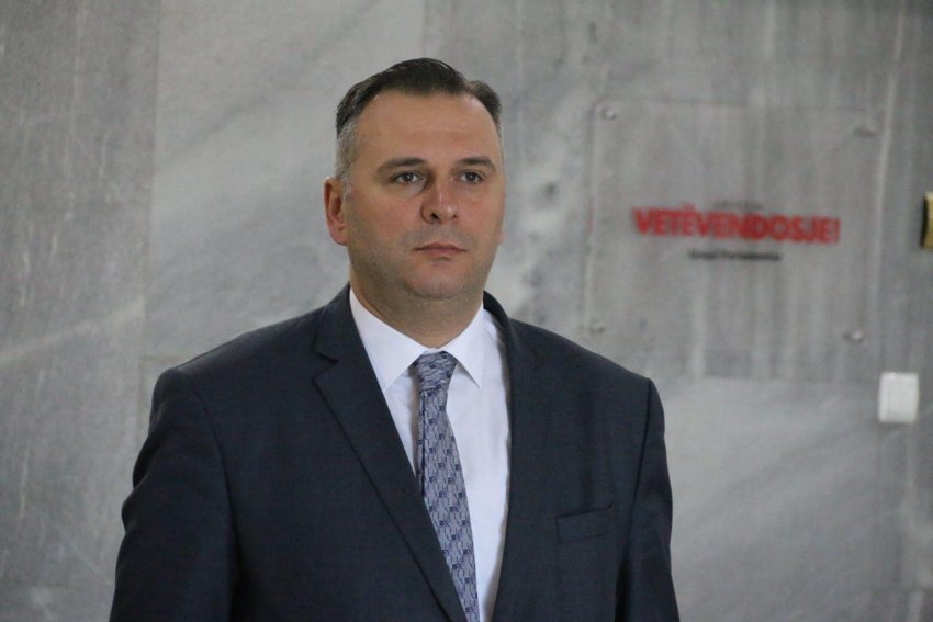 deputeti-i-lvv-se:-fituesi-dihet,-hamza-dhe-abdixhiku-do-te-shtyhen-per-vendin-e-dyte