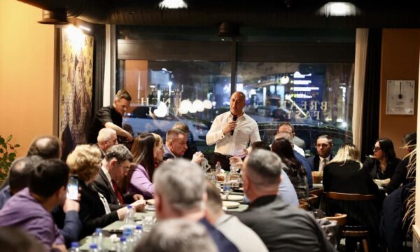haradinaj:-koalicioni-yne-parazgjedhor-paraqet-shprese-per-qytetaret,-per-nje-kosove-te-sigurte-e-te-zhvilluar