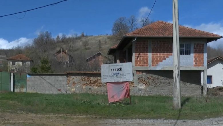 izbica,-fshati-qe-tashme-ka-me-shume-varre-se-banore