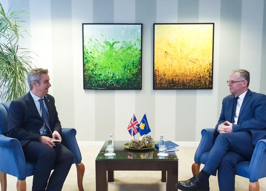 bislimi-ne-takimin-me-ambasadorin-britanik:-e-falenderova-per-mbeshtetjen-e-vazhdueshme