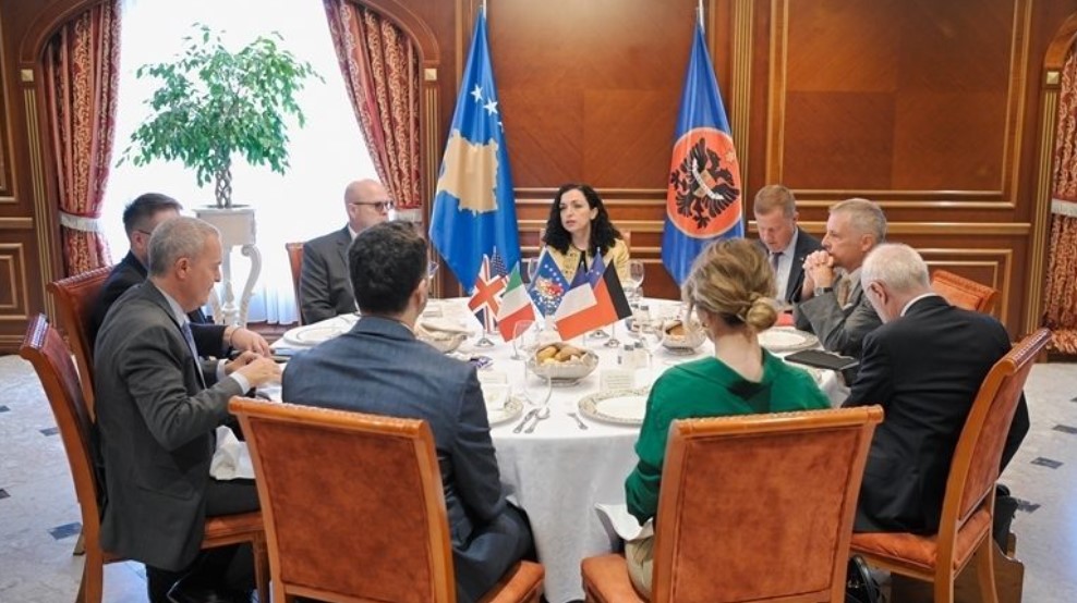 quint-i-i-shkon-ne-zyre-presidentes-osmani