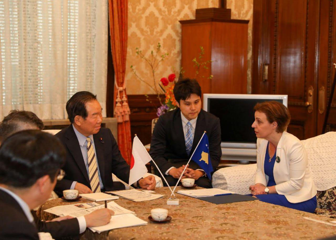komunikate-per-media/ministrja-gervalla-takon-kryetarin-e-parlamentit-te-japonise,-vleresohen-lart-marredheniet-bilaterale