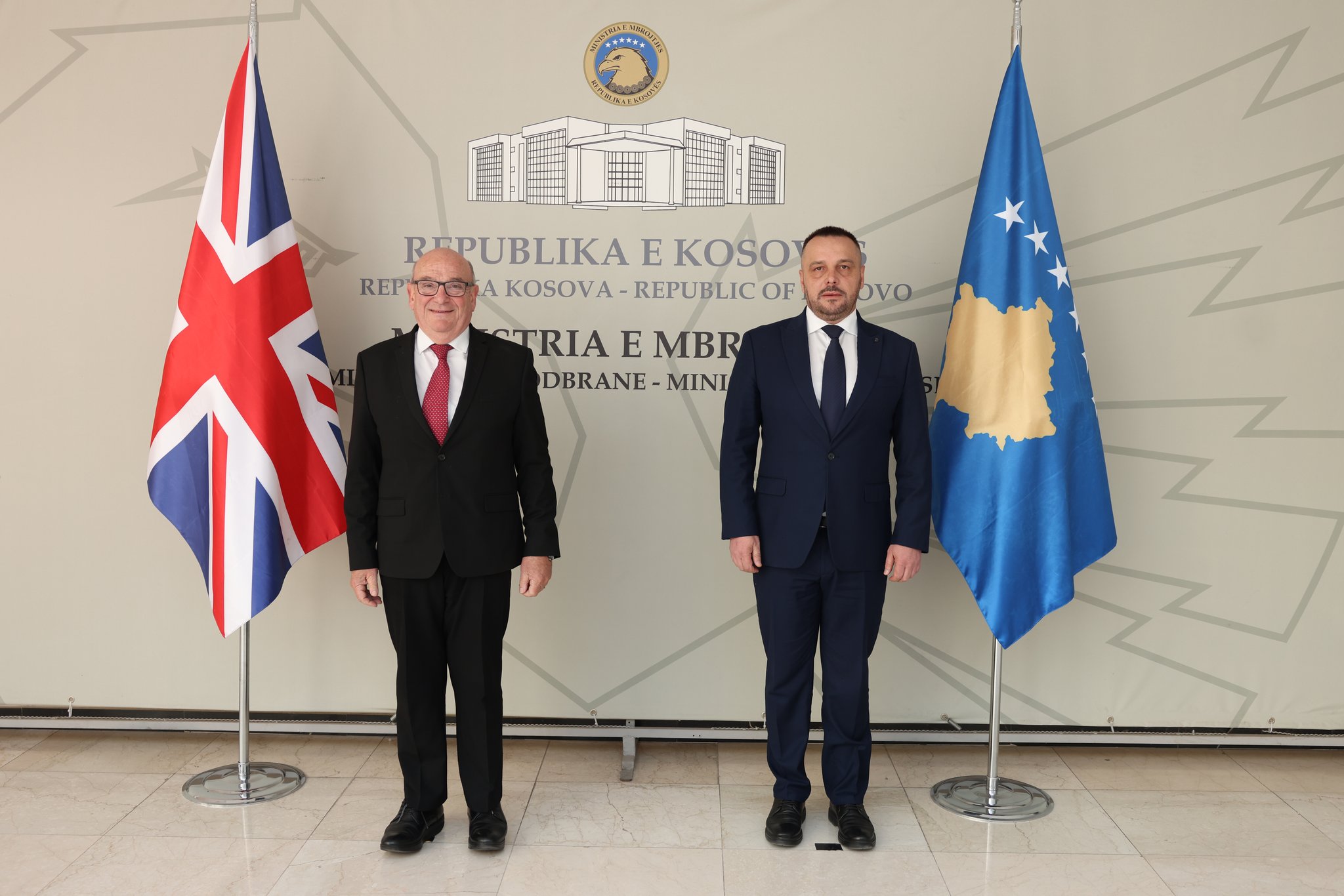 Maqedonci takohet me Peachin, i shpreh mirënjohje për mbështetjen për sigurinë dhe integritetin territorial të Kosovës