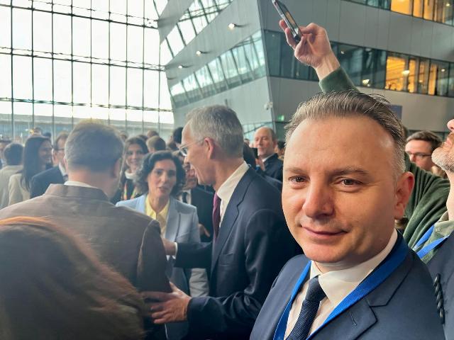 zemaj-ne-ceremonine-e-75-vjetorit-te-nato-s:-nder-te-jem-pjese-e-kesaj-ngjarjeje-historike