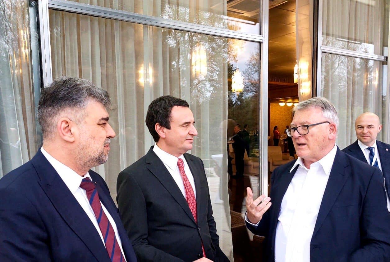 kurti-ne-bukuresht-thirrje-socialisteve-evropiane-ta-mbeshtesin-kosoven-per-anetaresim-ne-kie
