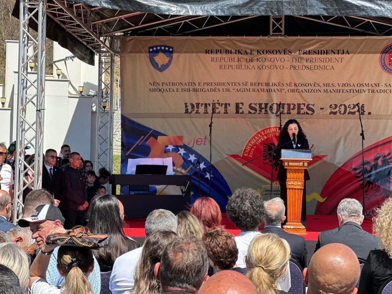 kreret-e-shtetit-perkujtojne-betejen-e-koshares:-deshmoret-i-bashkoi-kauza-e-lirise-kunder-gjenocidit