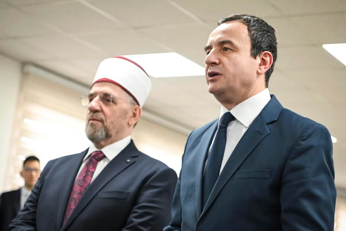 kurti:-e-falenderoj-bik-un-ne-krye-me-myftiun-naim-ternava-per-rolin,-kontributin-dhe-bashkepunimin