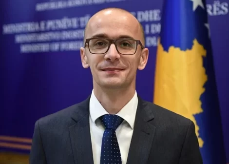 anetaresimi-i-kosoves-ne-kie,-ahmeti:-situata-duket-e-favorshme,-besoj-se-neser-do-ta-kemi-nje-lajm-pozitiv