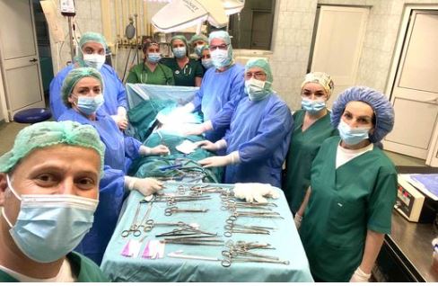 Kryhet me sukses një operim i rëndë në Spitalin e Pejës