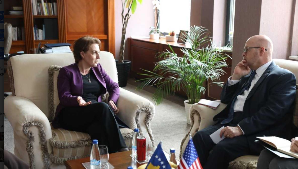 Gërvalla takohet me Hovenierin, flasin rreth situatës së fundit në Kosovë si dhe votën masive të Asamblesë Parlamentare të KiE