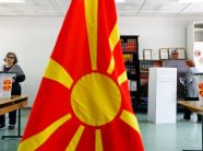zgjedhjet-ne-maqedoni/-vv-nuk-e-sheh-problem-pse-e-perkrahu-kandidatin-qe-humbi-zgjedhjet,-ja-cfare-thone-nga-opozita