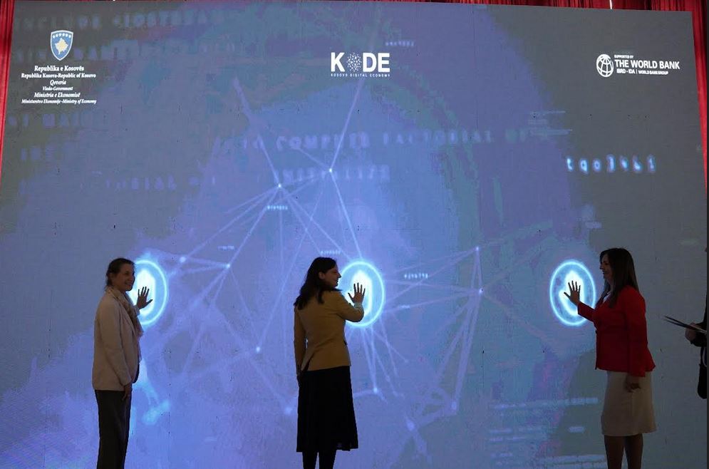 Mbahet ceremonia e lidhjes me internet të shkollës së 100-të në Republikën e Kosovës