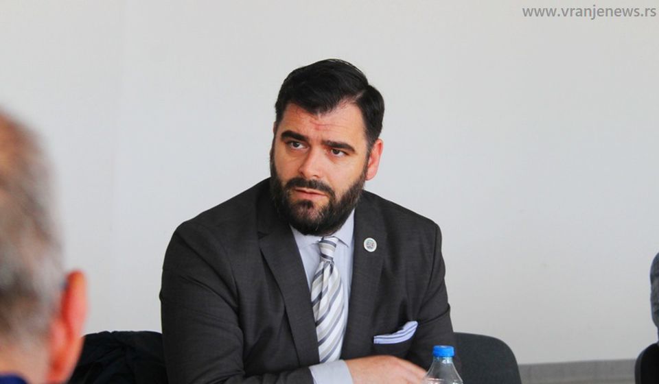 Ragmi Mustafi konfirmon kandidaturën për kryetar të Bujanocit
