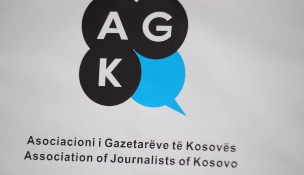 Reagon AGK pasi Kosova ra për 19 vende në indeksin për lirinë e mediave