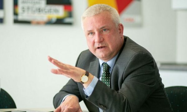 Deputeti gjerman: Komiteti i Ministrave ta pranojë Kosovën në KiE, e vetmja rrugë për të shkuar para