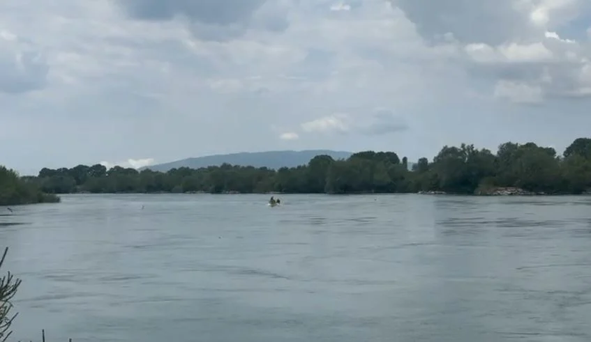 Sekuestrohen kamerat përreth lumit Buna, kërkimet nisin edhe në ujërat malazeze për nënën me dy fëmijët