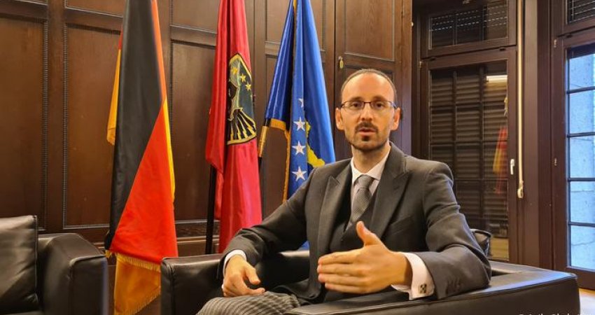 Ambasadori i Kosovës në Gjermani thirrje mërgatës që të regjistrohen