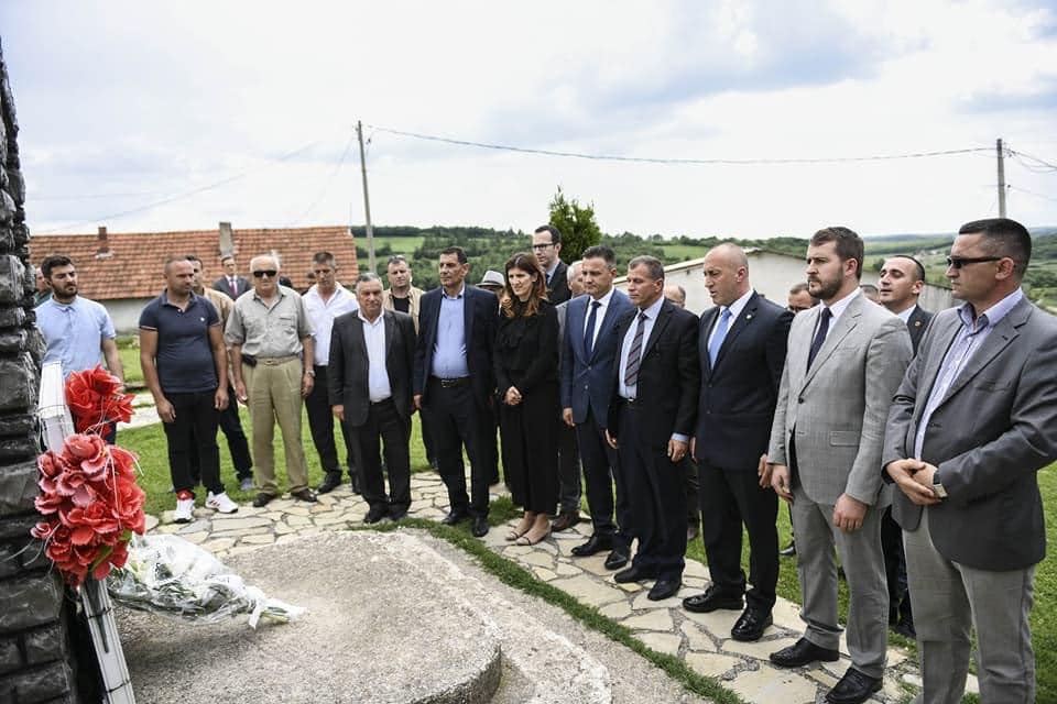 ramush-haradinaj-kujton-tahir-e-nebih-mehen-ne-43-vjetorin-e-renies