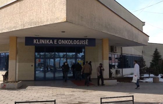 Të hënën rihapet Klinika e Onkologjisë pas renovimeve, shkojnë Kurti e Vitia