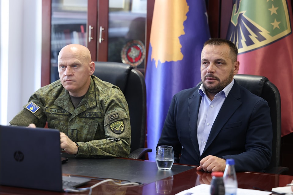 maqedonci-dhe-jashari-pjese-e-takimit-te-radhes-te-grupit-te-kontaktit-per-mbrojtjen-e-ukraines