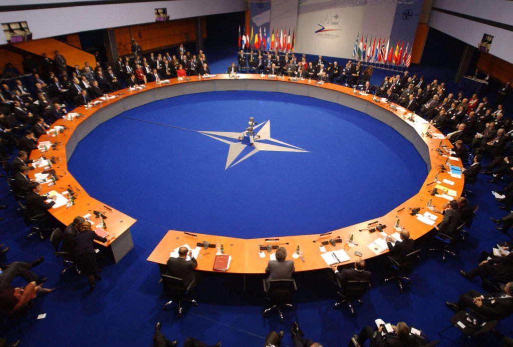 momenti-kur-asambleja-parlamentare-e-nato-s-miraton-avancimin-e-statusit-te-kosoves