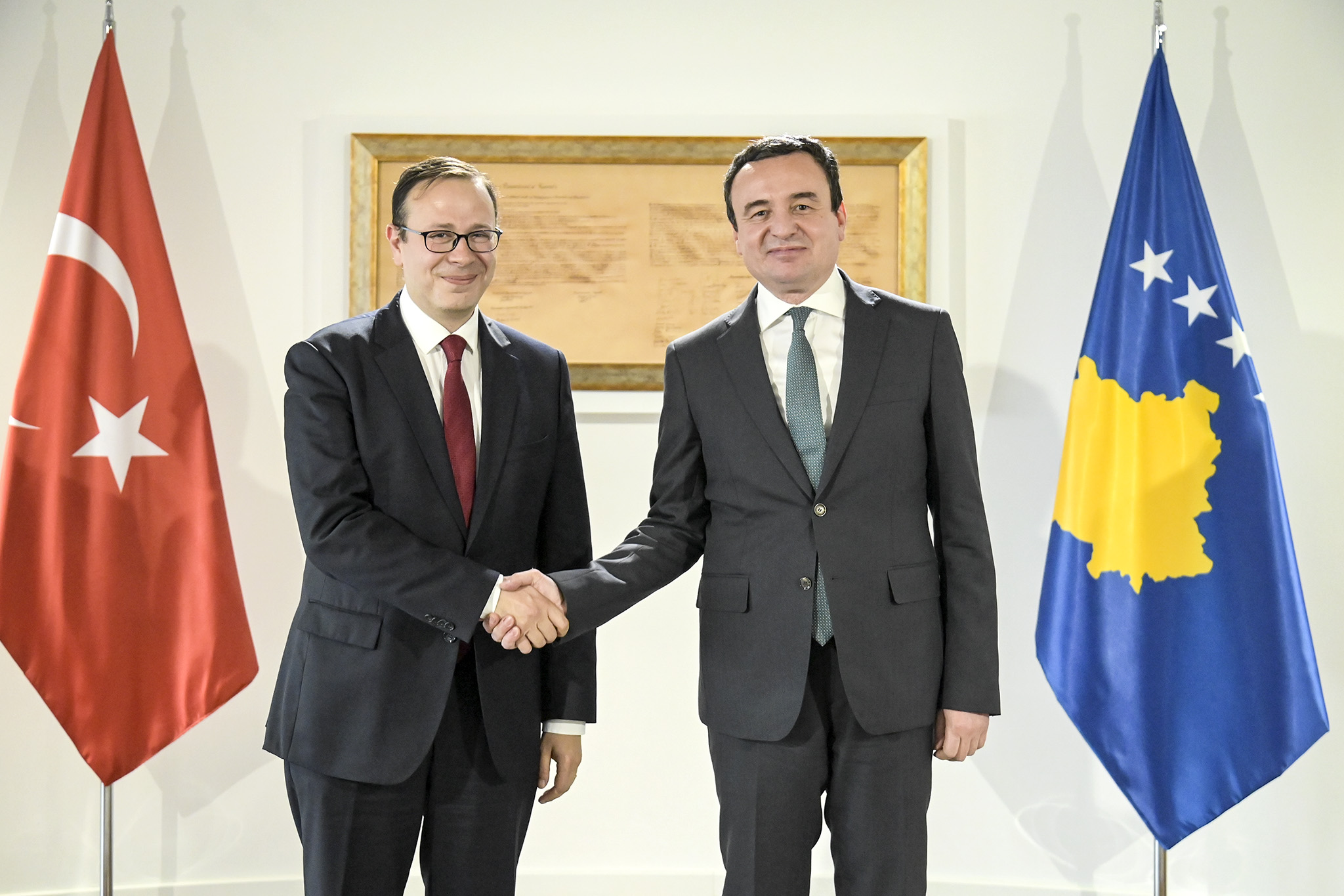 Kurti takoi Ambasadorin Sabri Tunç Angılı, shpreh mirënjohjen për mbështetjen e vazhdueshme të Turqisë ndaj Kosovës