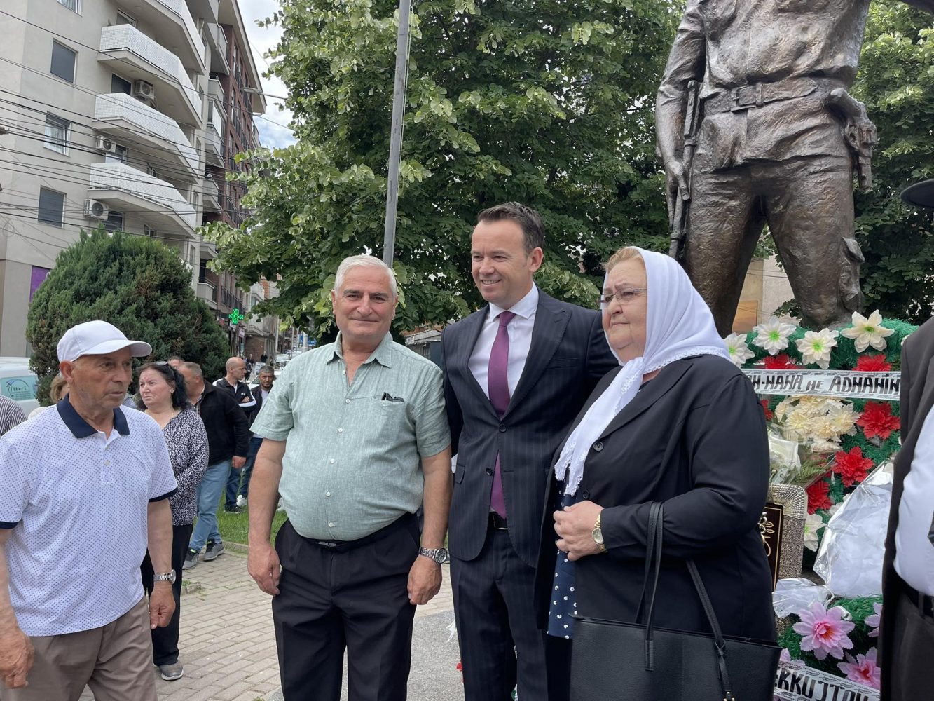 perkujtohet-heroi-safet-peci-boletini,-ministri-peci:-ai-po-riperterihet,-amanetin-e-tij-ta-dergojme-ne-vend