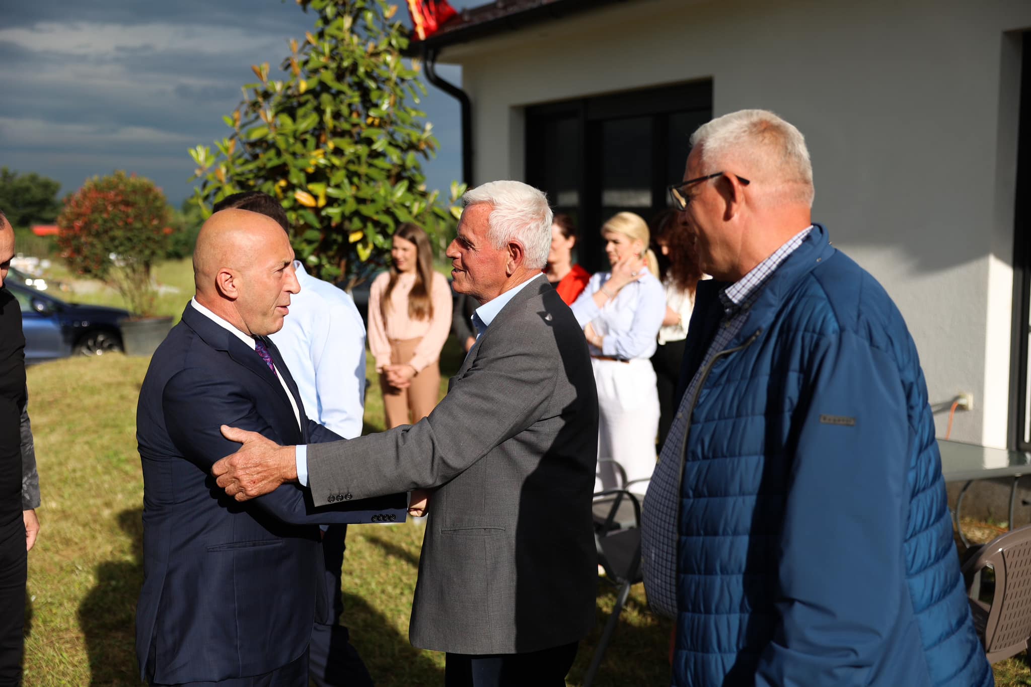 haradinaj-kujton-heroin-xhemajl-fetahaj:-i-doli-zot-atdheut-ne-momente-vendimtare