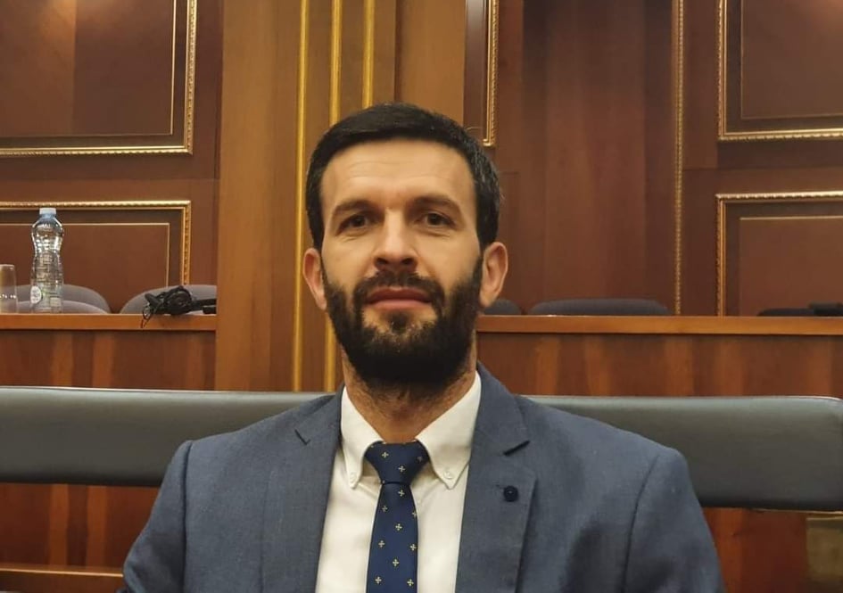 eman-rrahmani:-nuk-do-ta-ndryshoj-asnjehere-qendrimin-per-projektligjin-e-kodit-civil