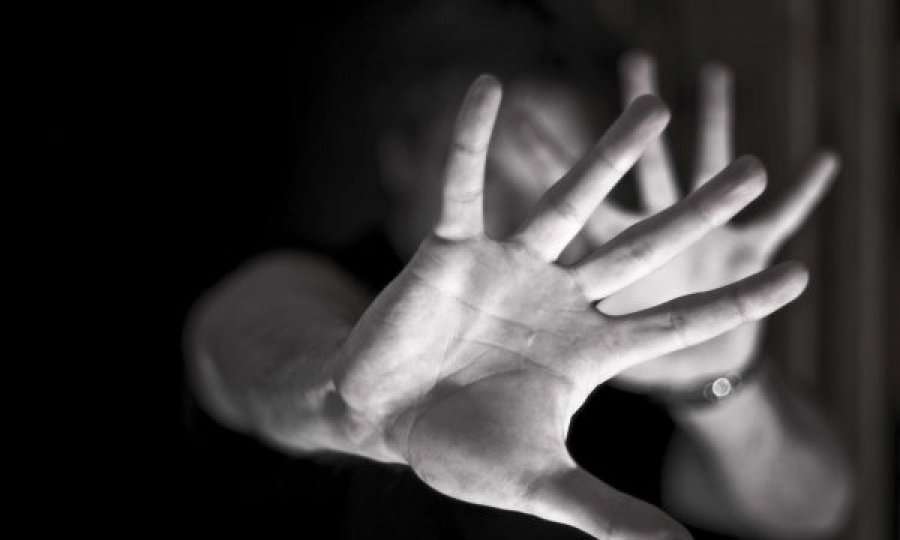 tri-raste-te-dhunes-ne-familje-per-24-ore-ne-peje