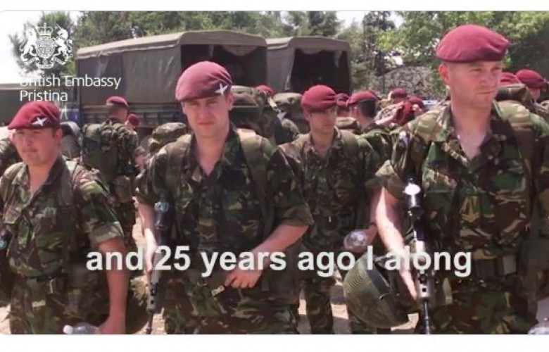 browning:-25-vite-me-pare-10-mije-e-500-ushtare-britanik-hyne-kosove