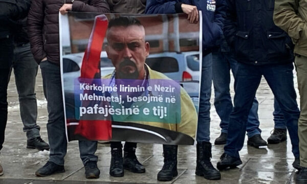 Arrestimet e kosovarëve në Serbi, kërkohet qasje tjetër nga qeveria