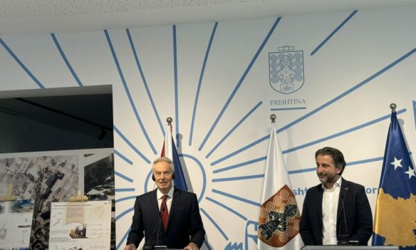 tony-blair:-do-ta-vazhdoje-ndihmen-per-kosoven