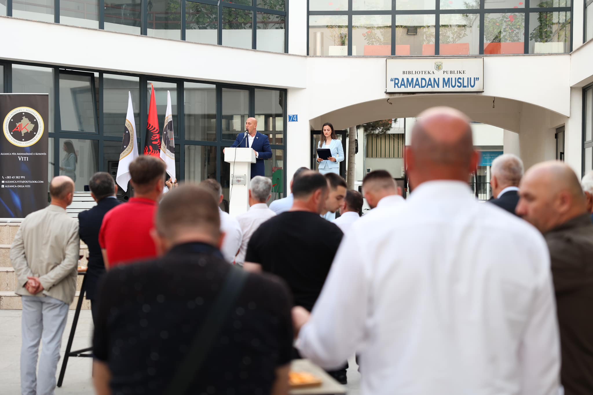 haradinaj:-vitia-do-te-perjetoje-zhvillim-ekonomik-me-aleancen-ne-qeveri