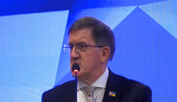 robertson:-lufta-ne-ukraine-kercenim-edhe-per-ballkanin-perendimor,-rajoni-te-jete-ne-fokus-te-samitit-te-nato-s