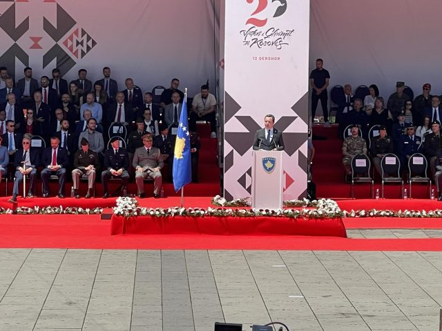 kurti-lavderon-fsk-ne:-ushtria-e-kosoves-e-ka-origjinen-nga-uck-ja