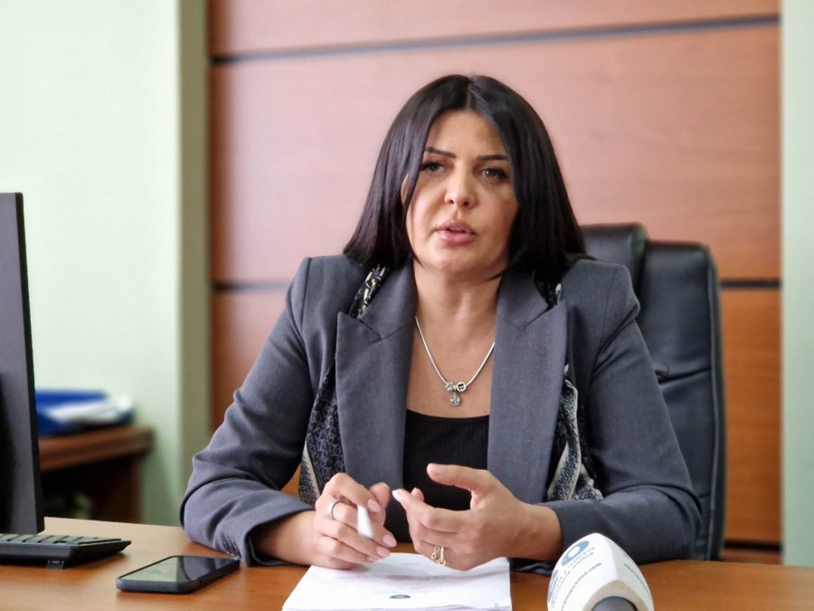 krasniqi,-bislimit:-ne-raportin-e-borrellit-nuk-rekomandohet-heqja-e-masave-ndaj-kosoves