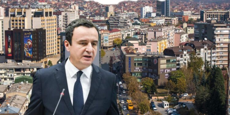 Opozita: Çiftet e reja po ikin nga Kosova, 4000 “banesat e Kurtit” mbetën bosh!