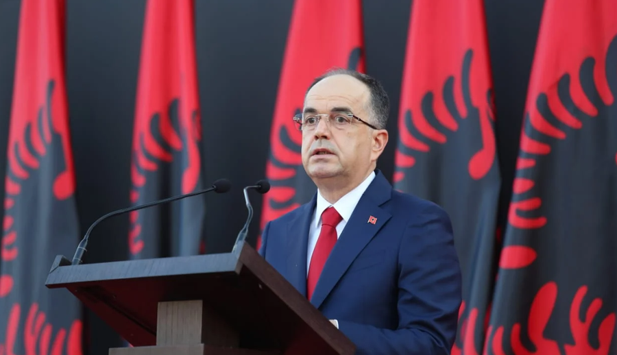 Presidenti Begaj shpallet “Qytetar Nderi” nga komuna e Deçanit
