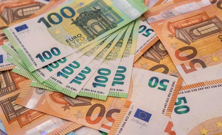 Për një muaj, mërgata dërgoi rreth 120 milionë euro në Kosovë