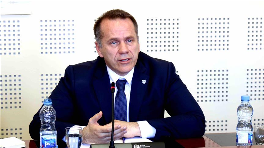 arifi:-ideja-e-kurtit-per-dergimin-e-draft-statutit-ne-komisionin-e-venecias-jashte-marreveshjes-se-brukselit