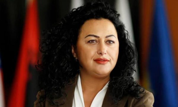 protesta-e-handikos-ne-gjilan,-bunjaku:-cdo-bllokim-financimi-per-keto-shoqata-paraqet-shkelje-kushtetuese