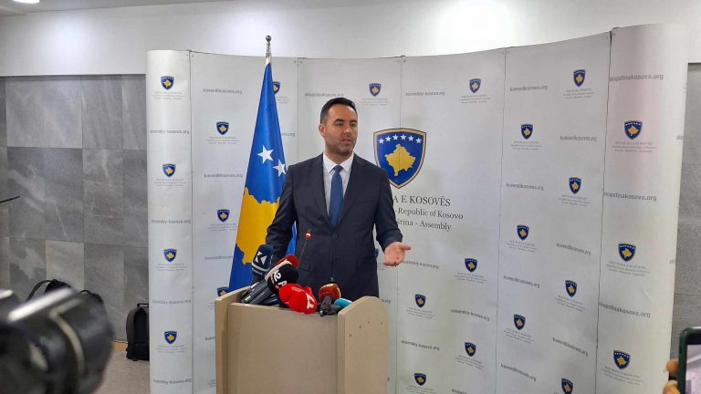 konjufca:-serbia-ka-per-ta-perseritur-skenarin-e-banjskes,-por-ne-permasa-shume-me-te-medha